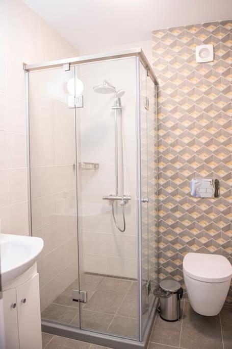 Apartament New York: A Spacious Modern With Parking Sofia